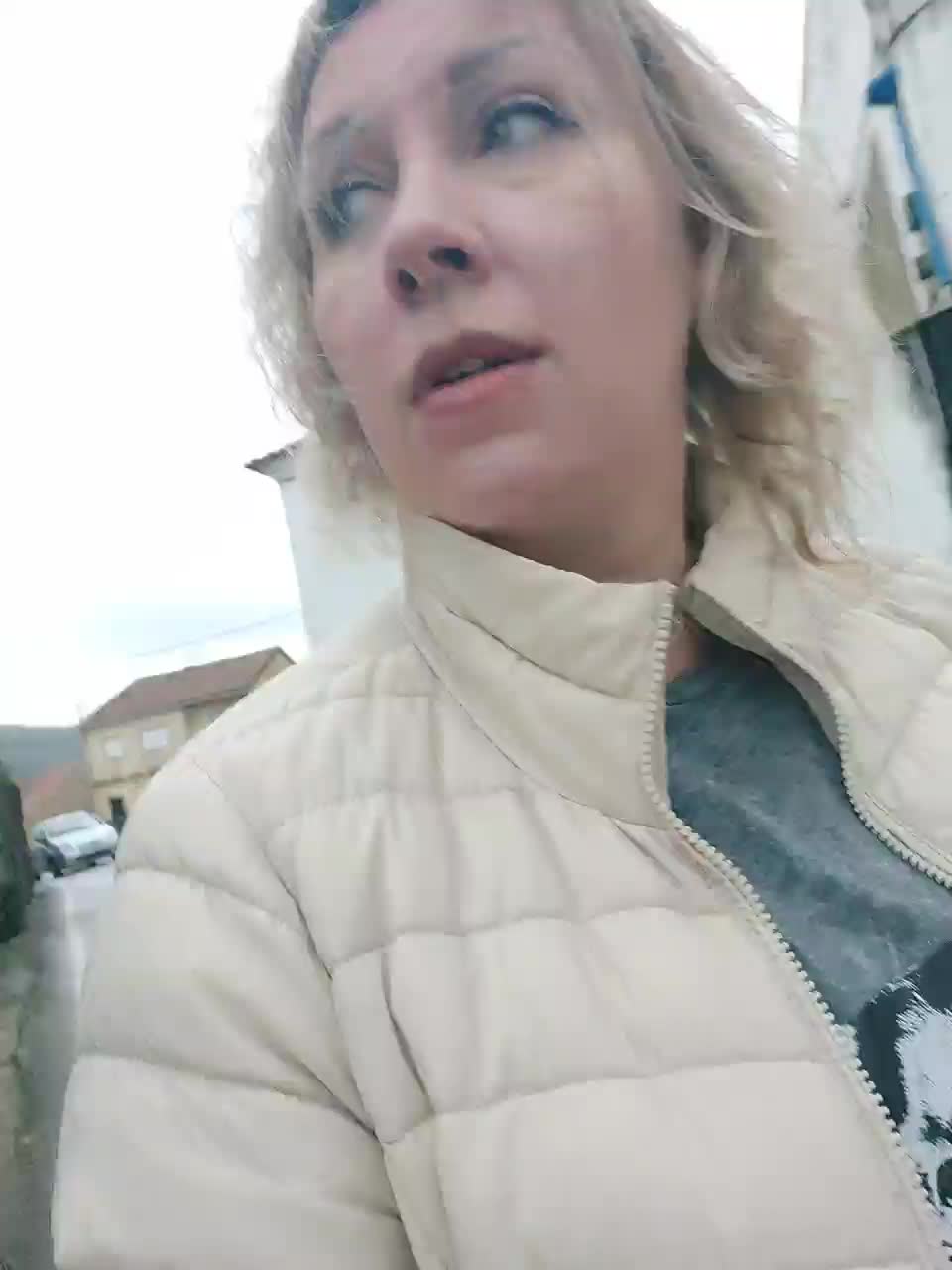 yuliia_3003 Live Sex January 27, 2026