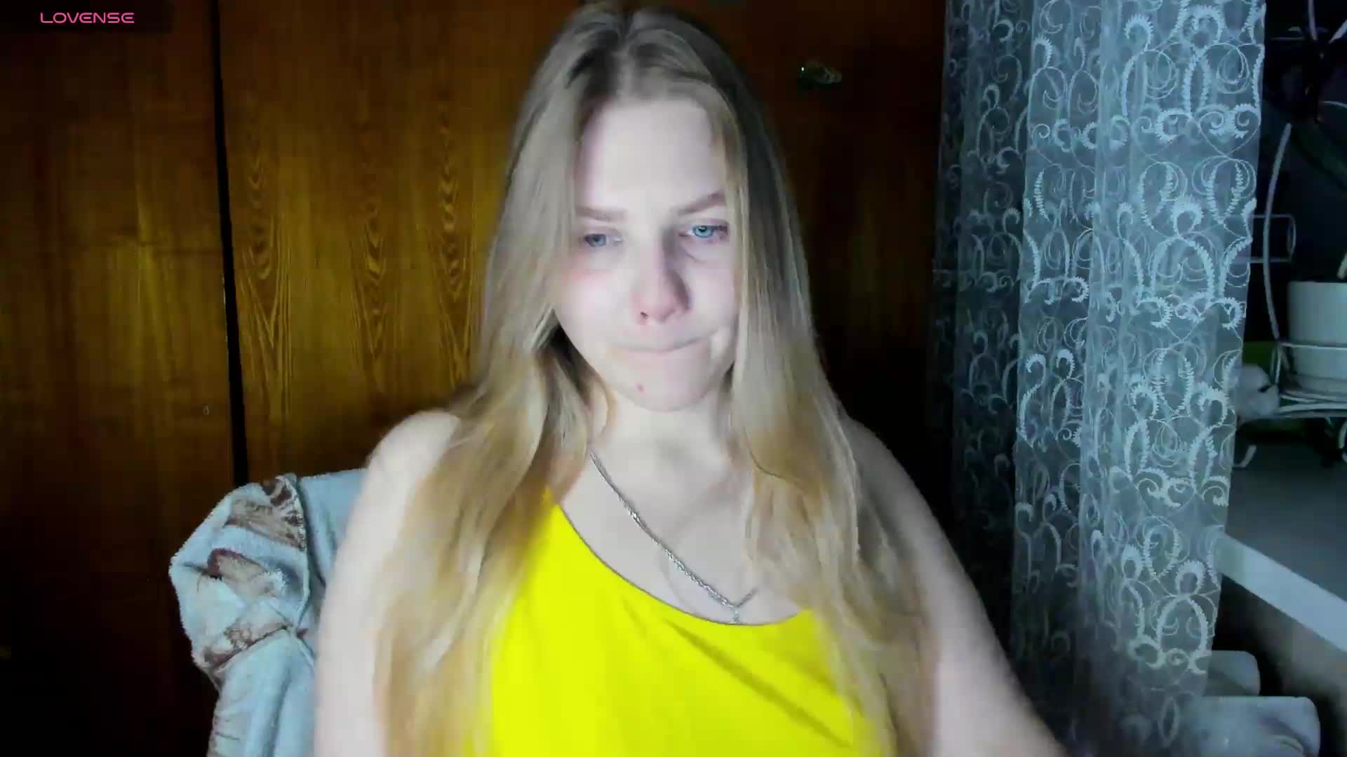 Emma-Frizea Live Sex January 27, 2026