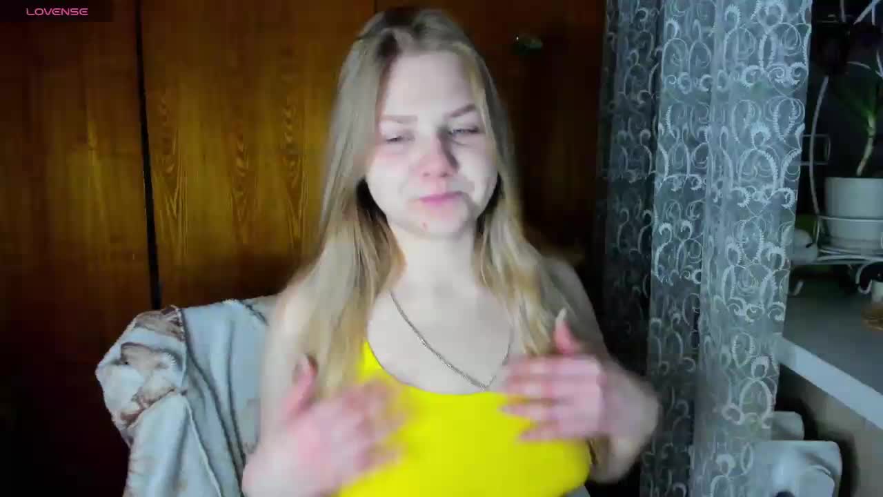 Emma-Frizea Live Sex January 27, 2026