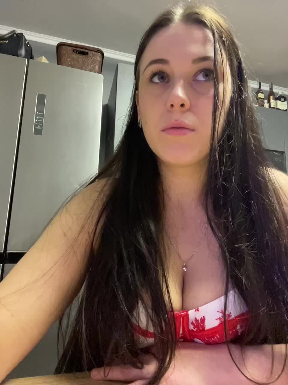 Potifays Live Sex January 27, 2026