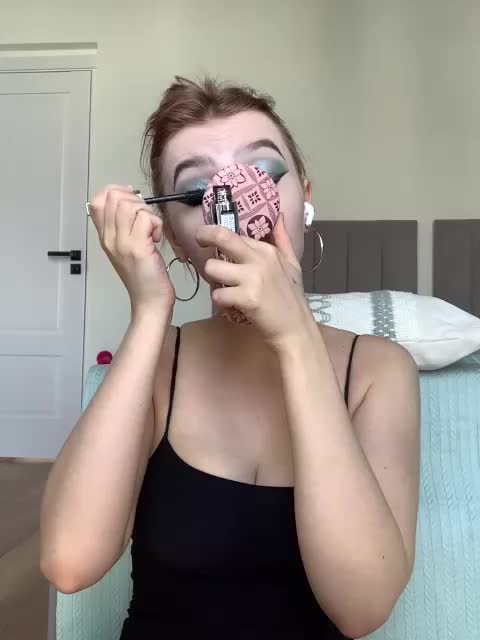 -Nezukoo- Live Sex January 28, 2026