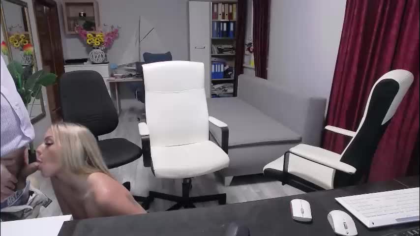 cute00kiara Live Sex January 28, 2026