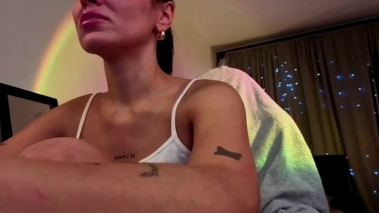 NailaWhisper Live Sex January 28, 2026