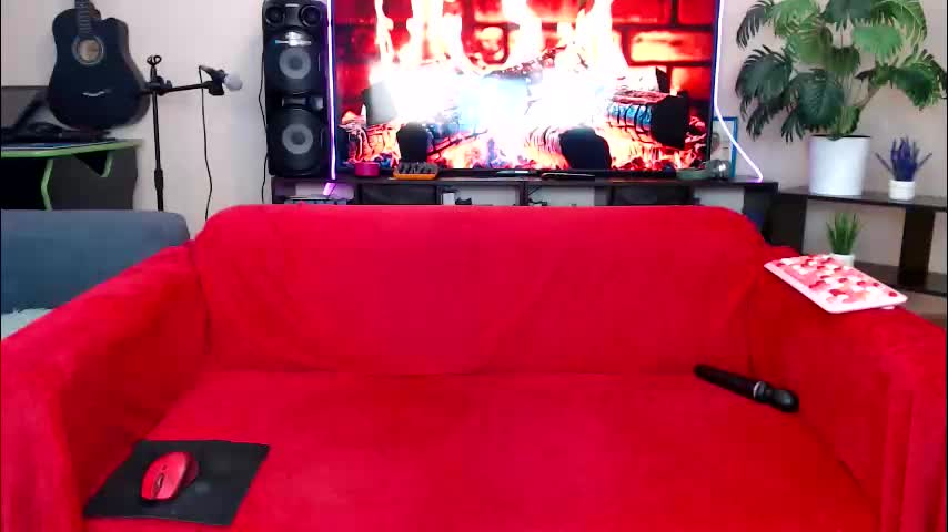 mommymila Live Sex January 28, 2026