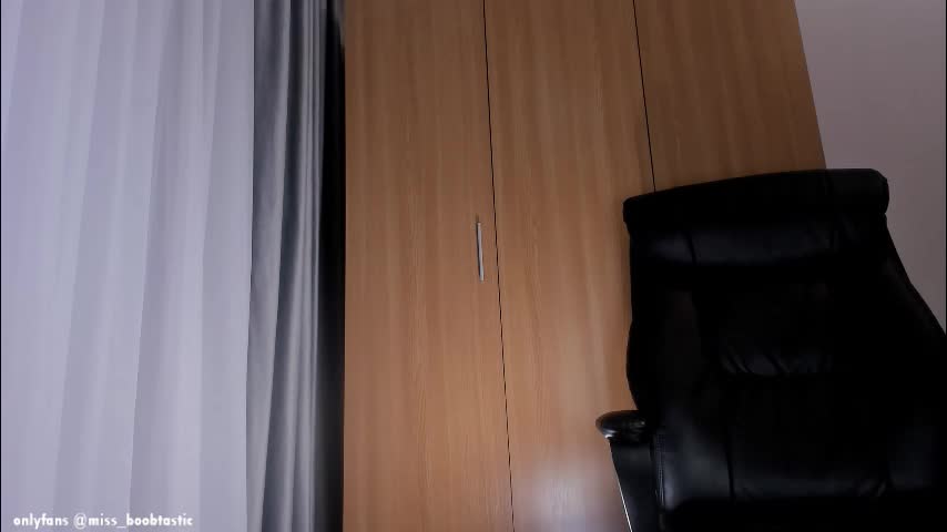 miss_boobtastic Live Sex January 28, 2026