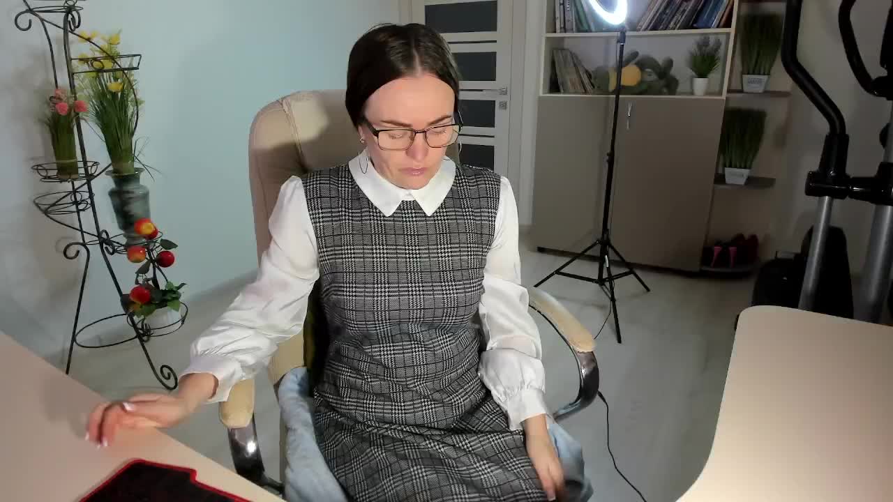 -Michelle- Live Sex January 28, 2026