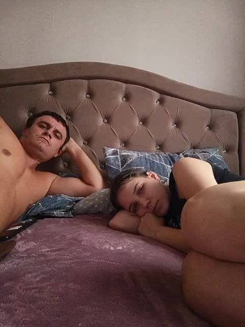 UAlinas2003 Live Sex January 28, 2026