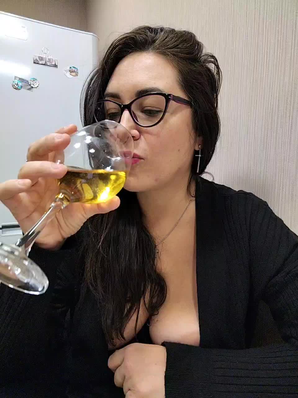 AlicaLovely Live Sex January 28, 2026