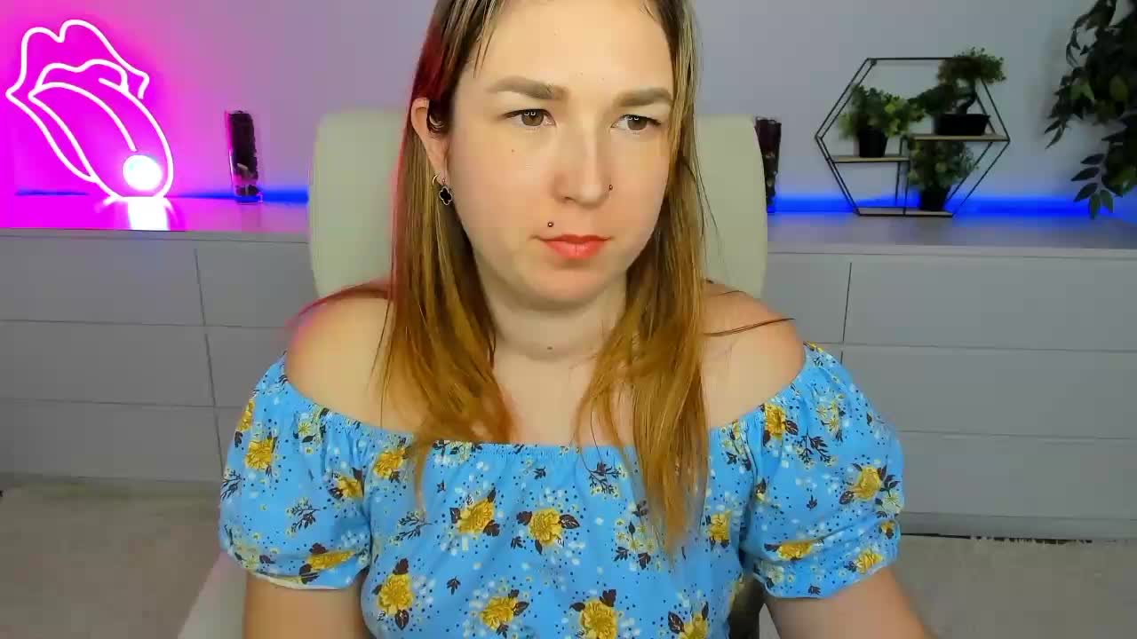 SofiiDarling Live Sex January 28, 2026