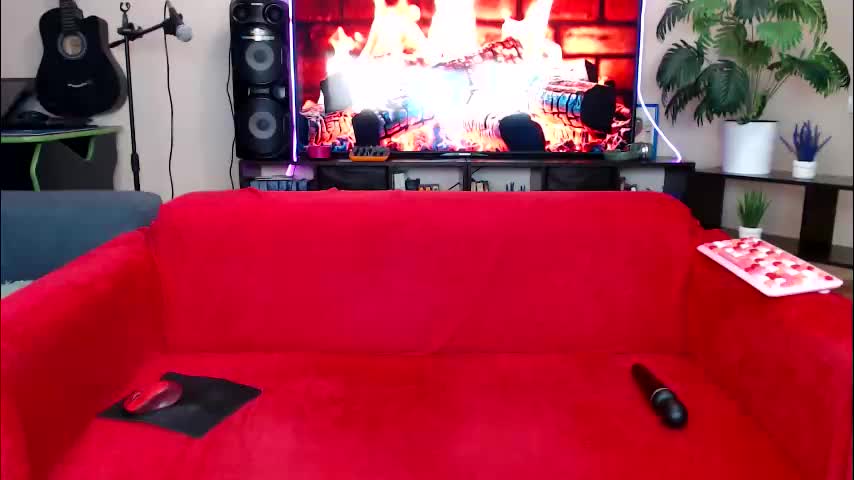 mommymila Live Sex January 28, 2026