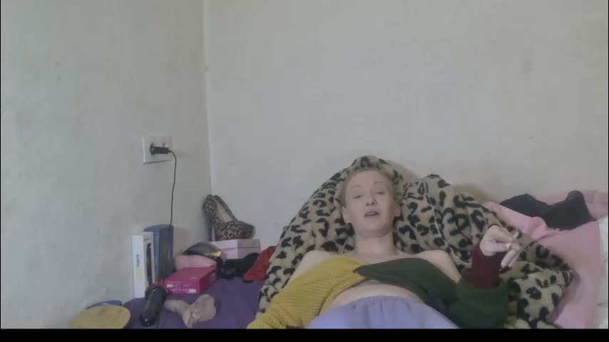 mistressmilly32 Live Sex January 28, 2026