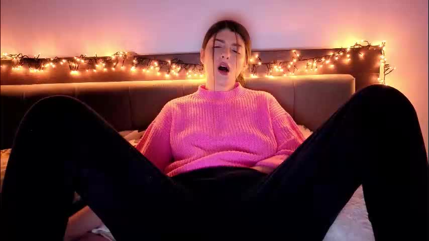 _just_a_simple_girl Live Sex January 29, 2026