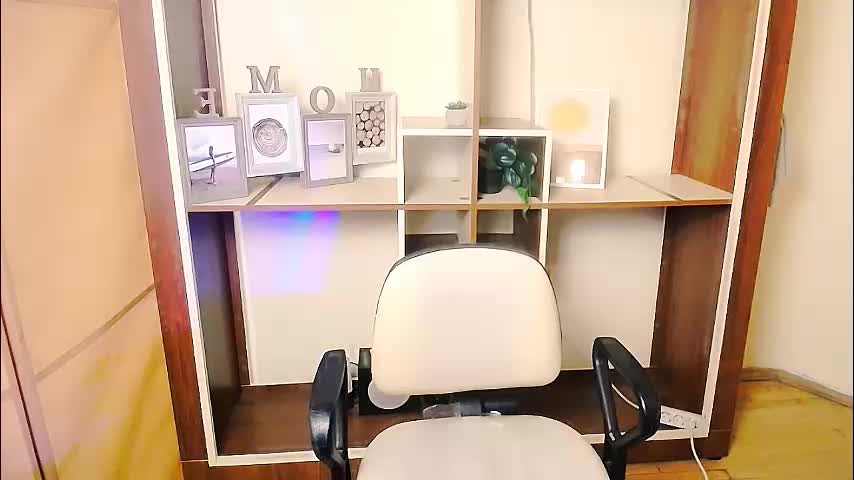 angelinalov_ Live Sex January 29, 2026