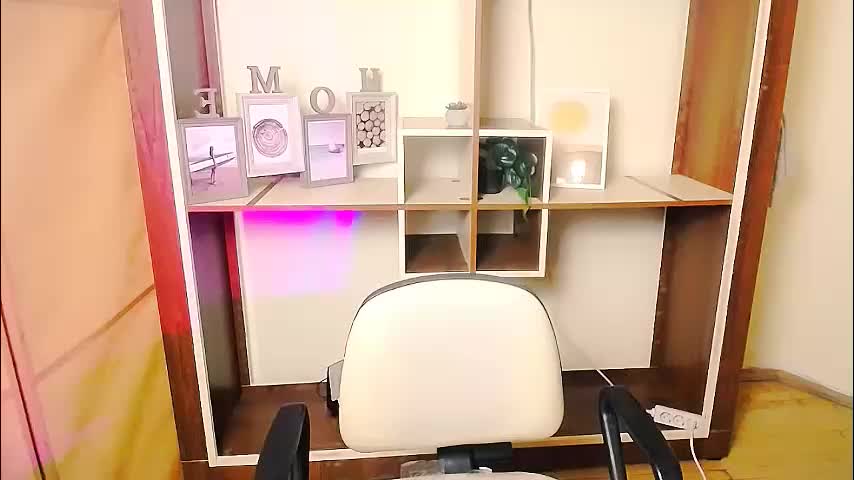 angelinalov_ Live Sex January 29, 2026