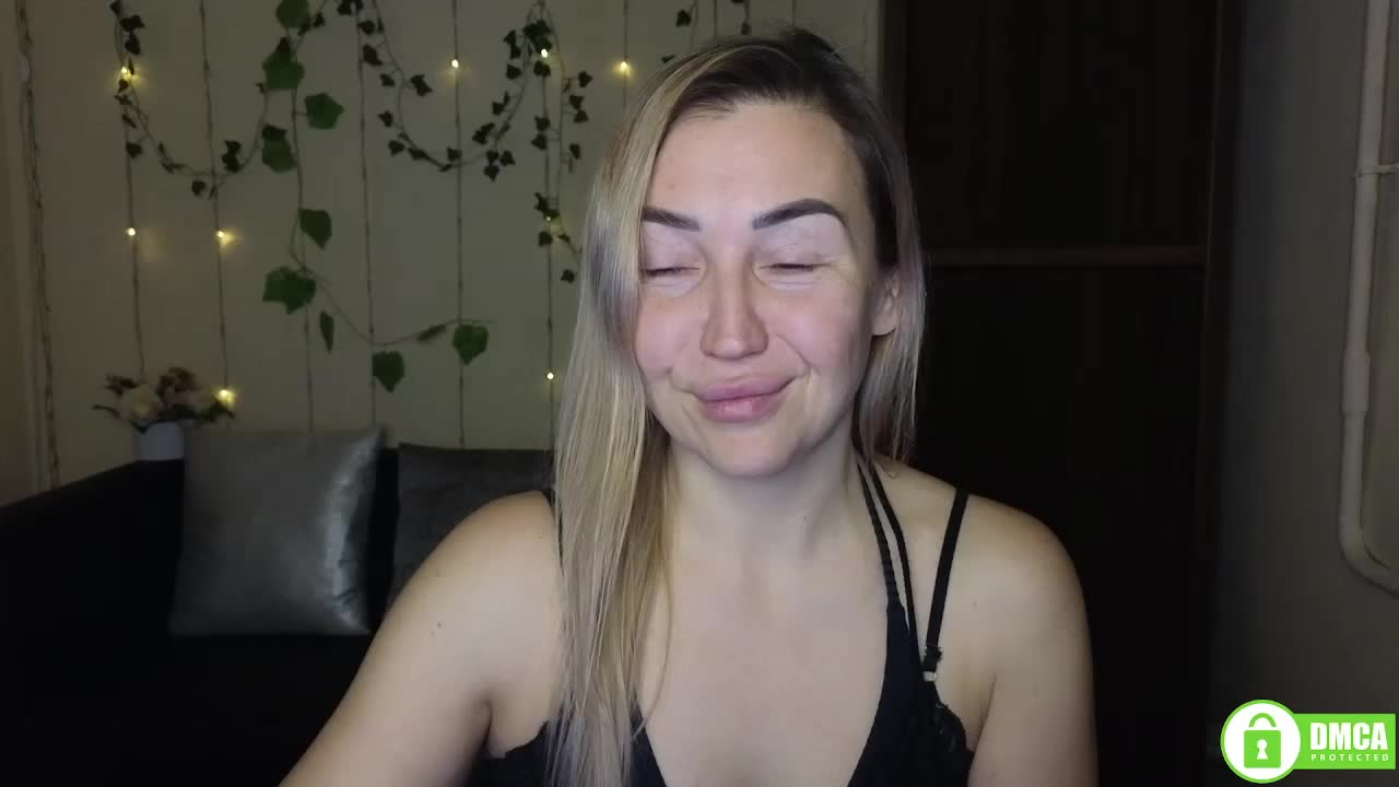 Jullyblondkiss Live Sex January 29, 2026