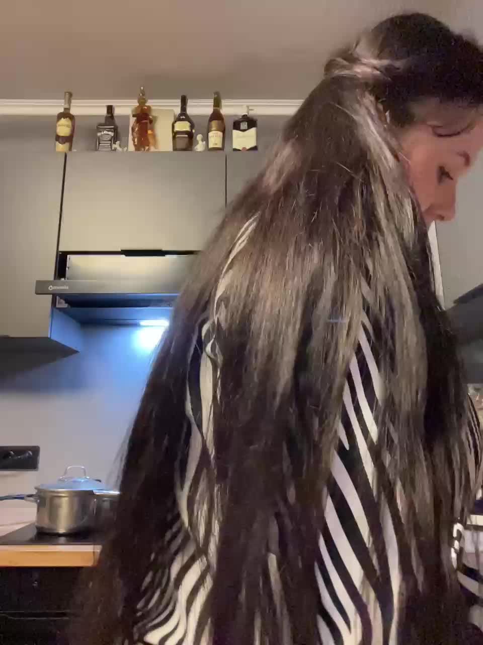 Potifays Live Sex January 29, 2026