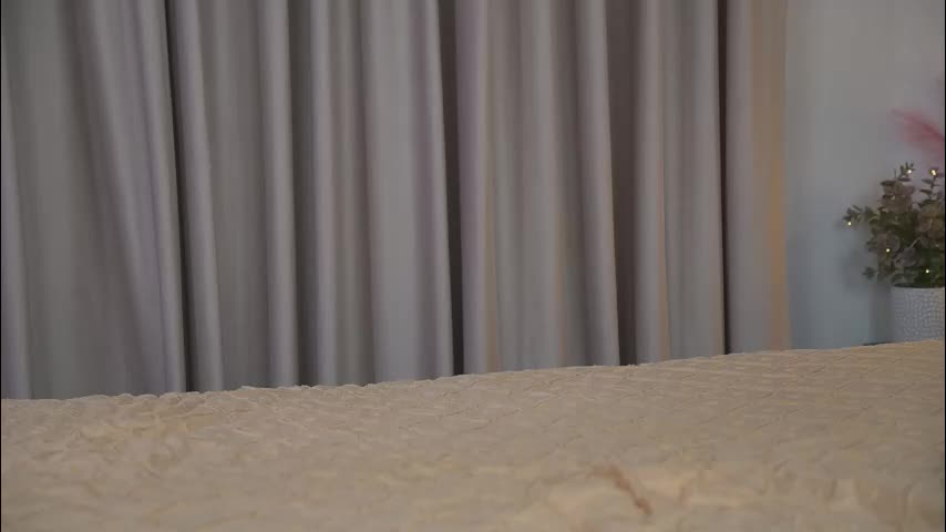 alyonaqueen_ Live Sex January 29, 2026