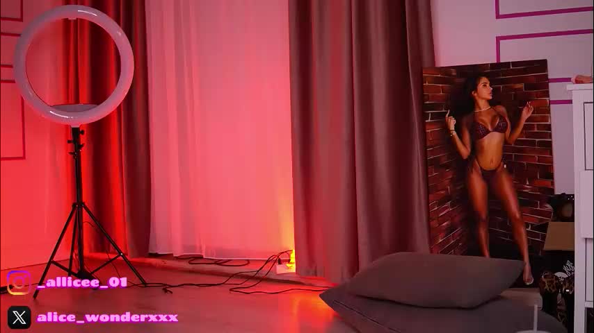 vanessasimon Live Sex January 29, 2026