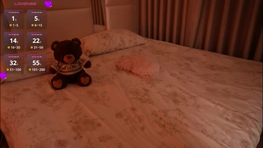 lilly_colins Live Sex January 29, 2026