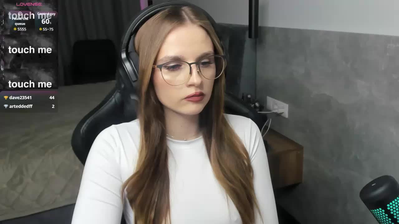 MCfly-1 Live Sex January 29, 2026