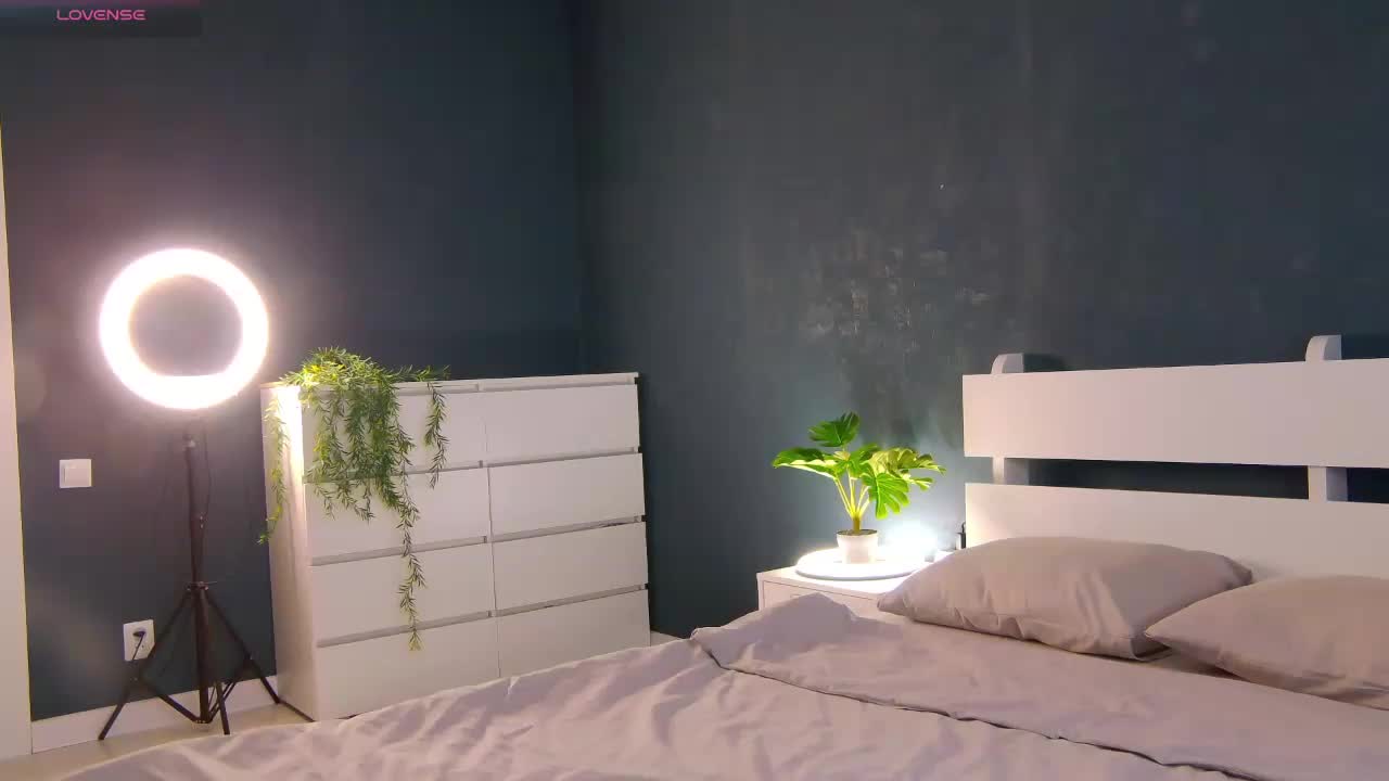 -mozaly- Live Sex January 30, 2026