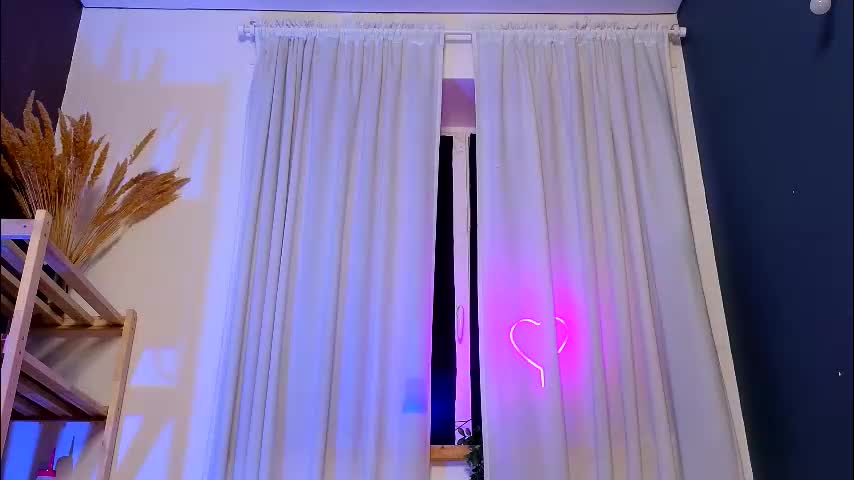 taissa_farmiga Live Sex January 30, 2026