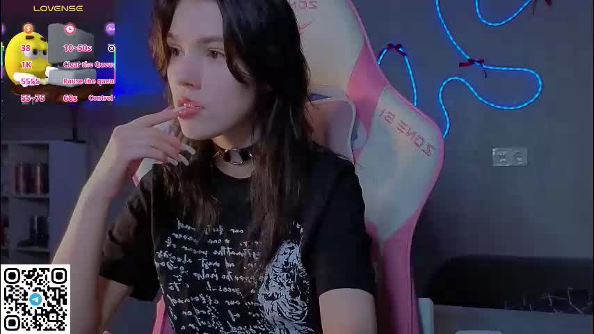 sophie_nomenal_ Live Sex January 30, 2026