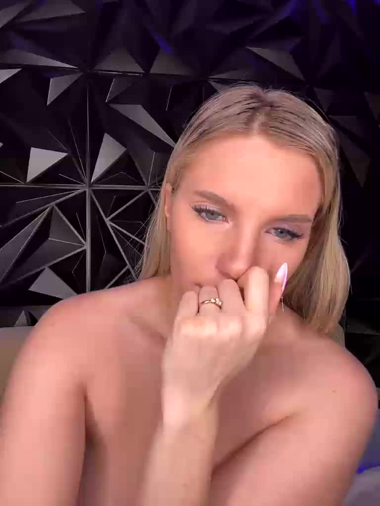 LYALYAtop Live Sex January 30, 2026