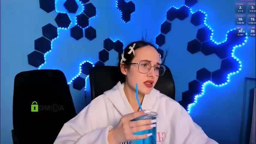 mona_cloud Live Sex January 30, 2026