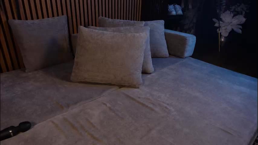 izzy_inked Live Sex January 31, 2026