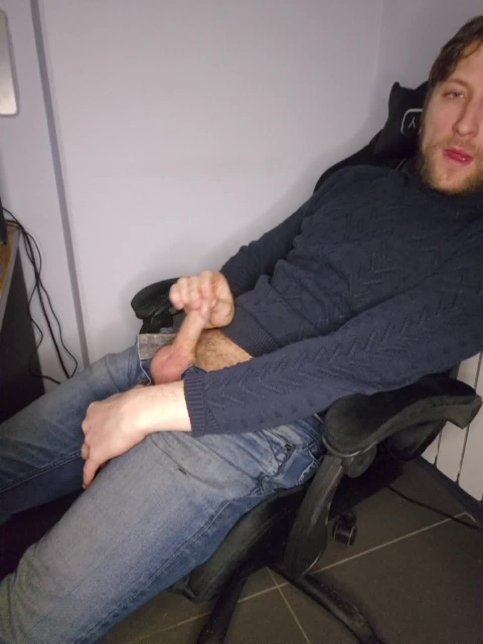 Loveisg Live Sex January 31, 2026