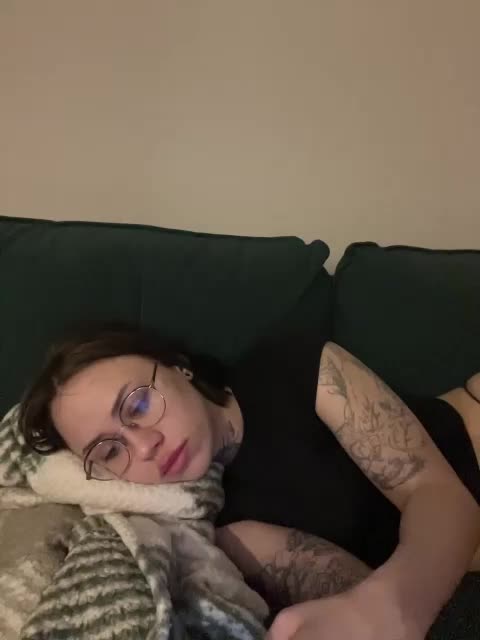 v_-_-_v Live Sex January 31, 2026