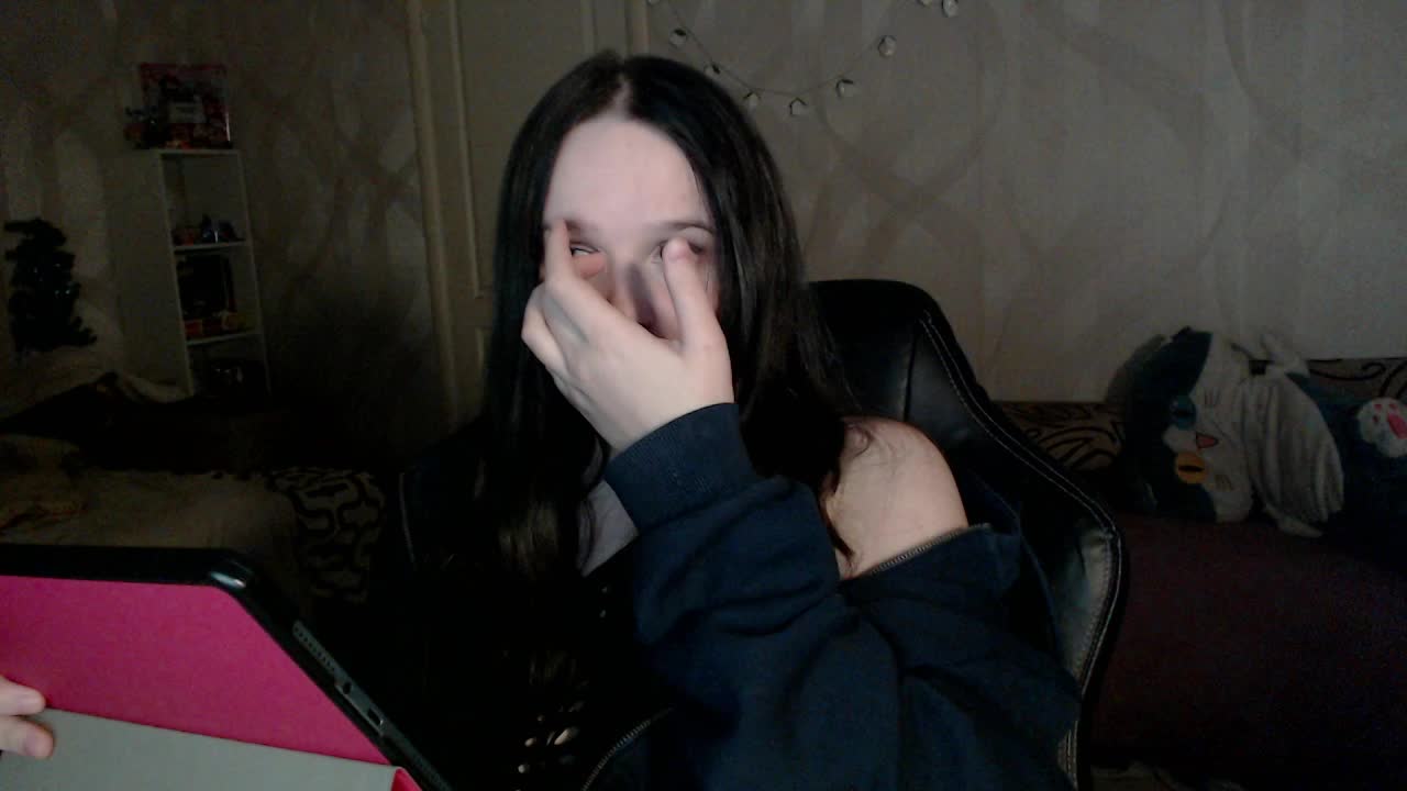 Lizzi-Peach Live Sex January 31, 2026