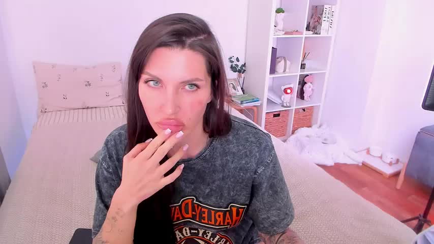 Sasha_Miro Live Sex February 1, 2026