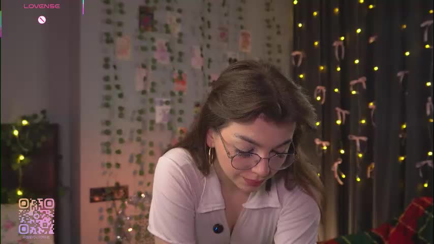 little_poetry Live Sex February 1, 2026