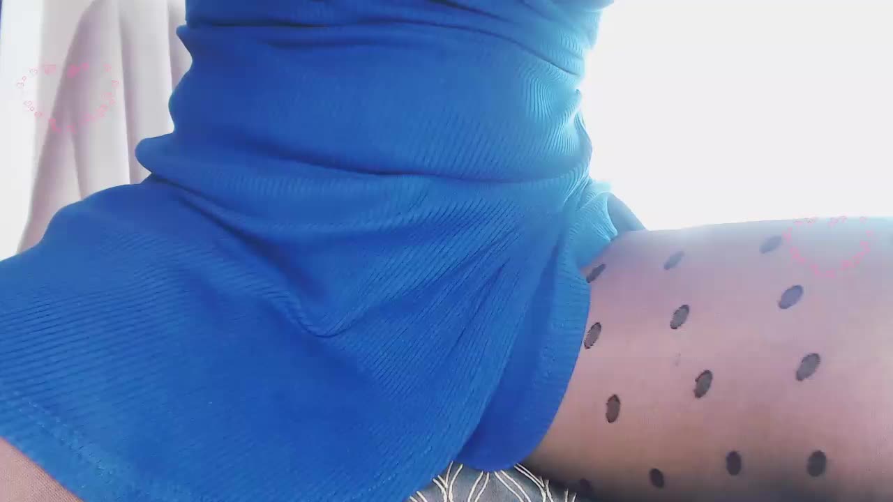 Va-len-cia Live Sex February 1, 2026