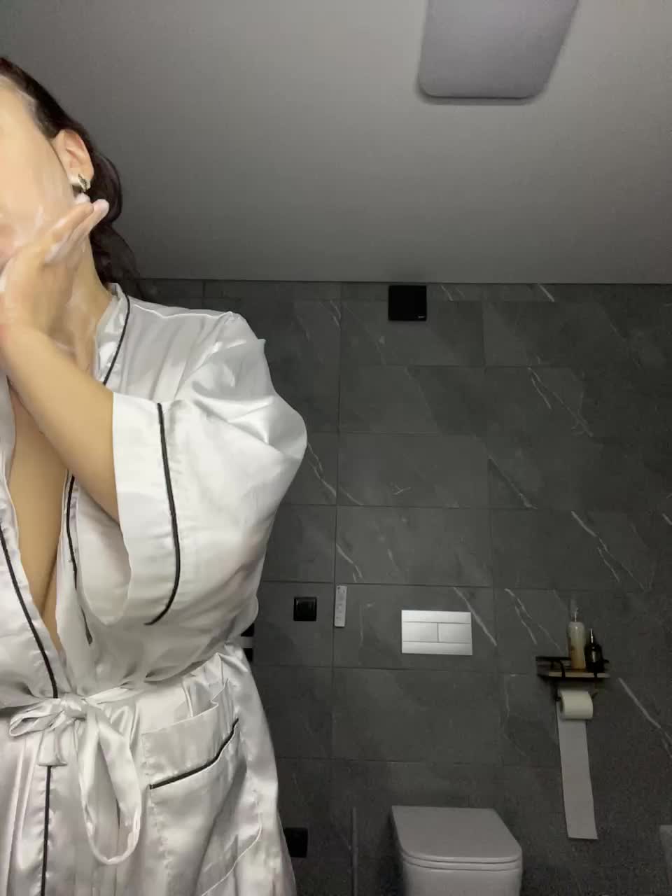 Potifays Live Sex February 1, 2026