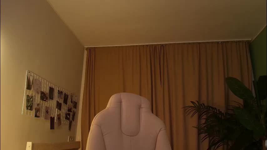 halle_berrry Live Sex February 1, 2026