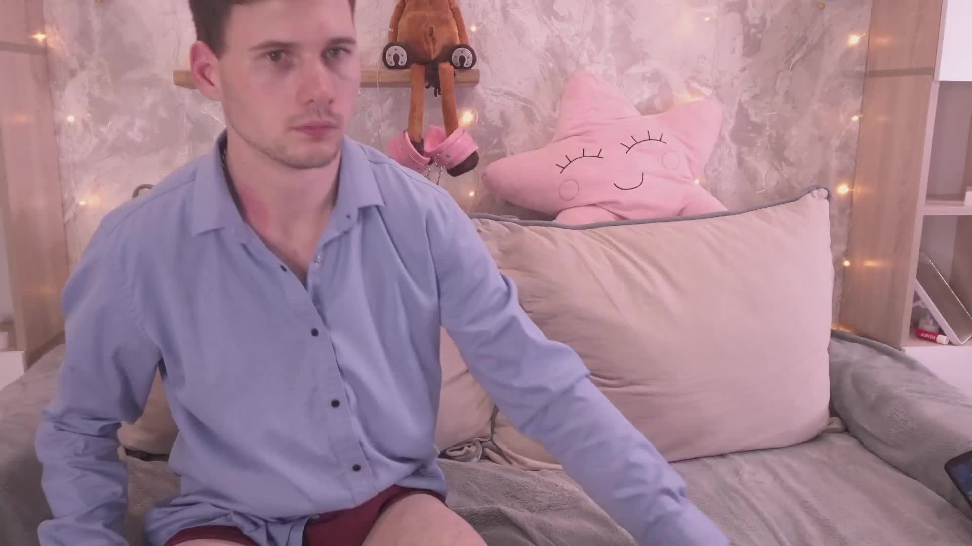 PashaAndMila Live Sex February 1, 2026