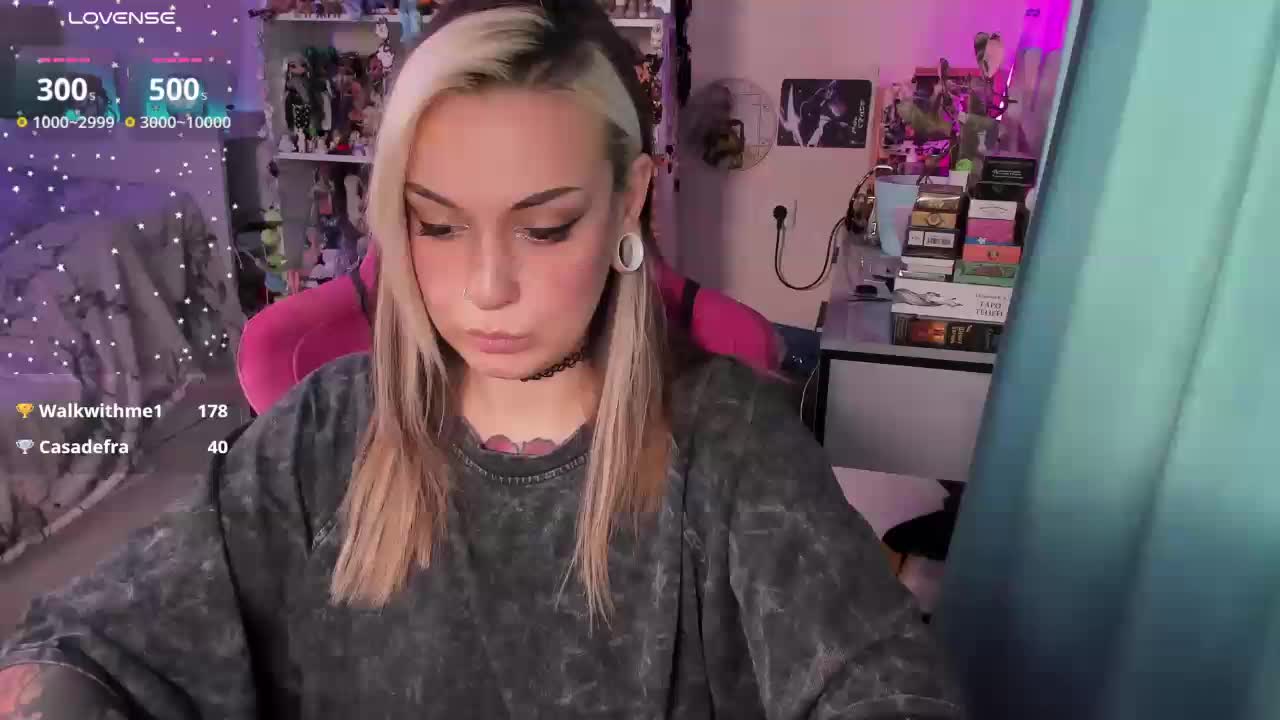 ChloeKohaku Live Sex February 1, 2026