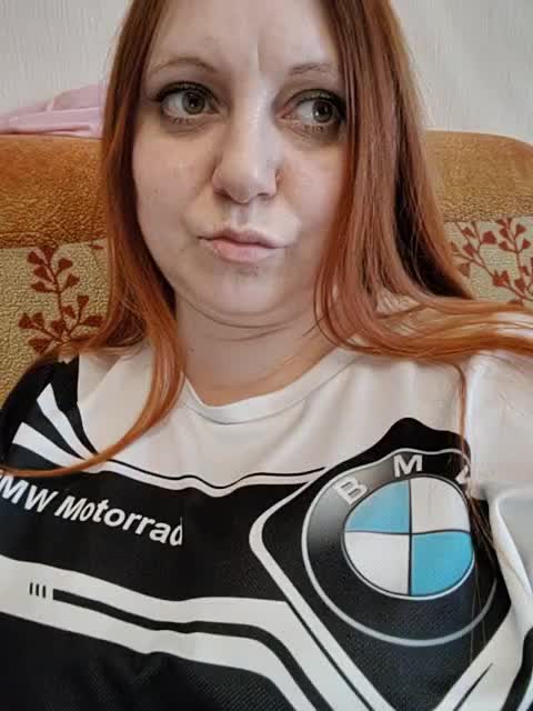 MilfaSguirt Live Sex February 1, 2026