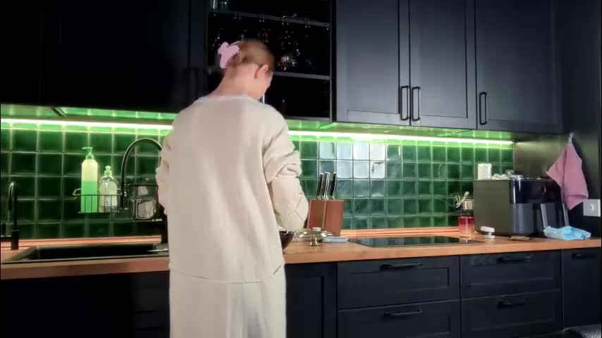 solar_bella Live Sex February 1, 2026