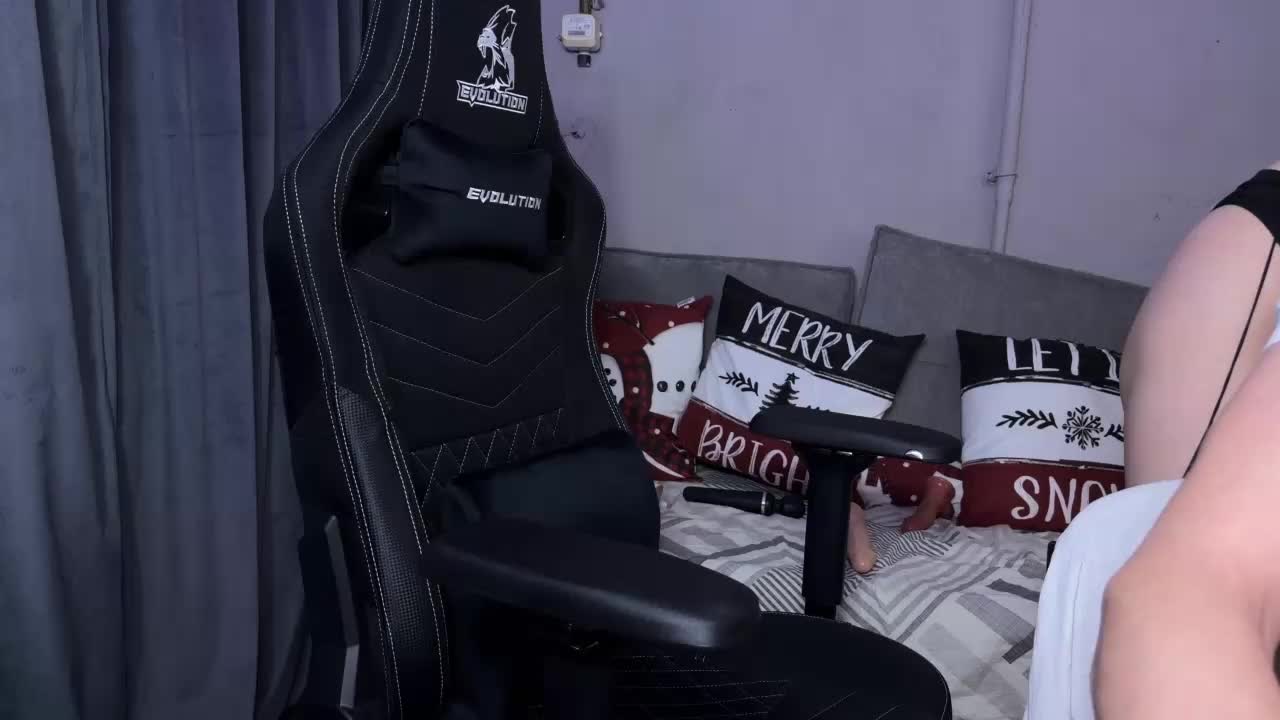 cutemilana_sexwife Live Sex February 1, 2026