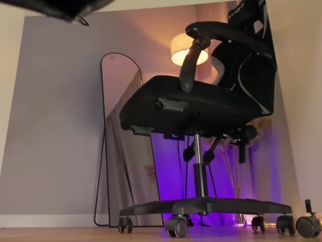 Anna-Darkness Live Sex February 1, 2026