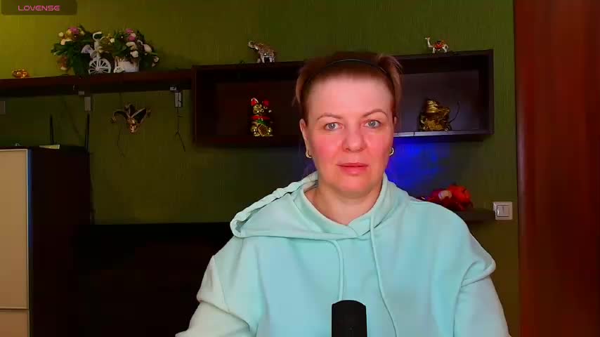 Veronika_Gold Live Sex February 1, 2026