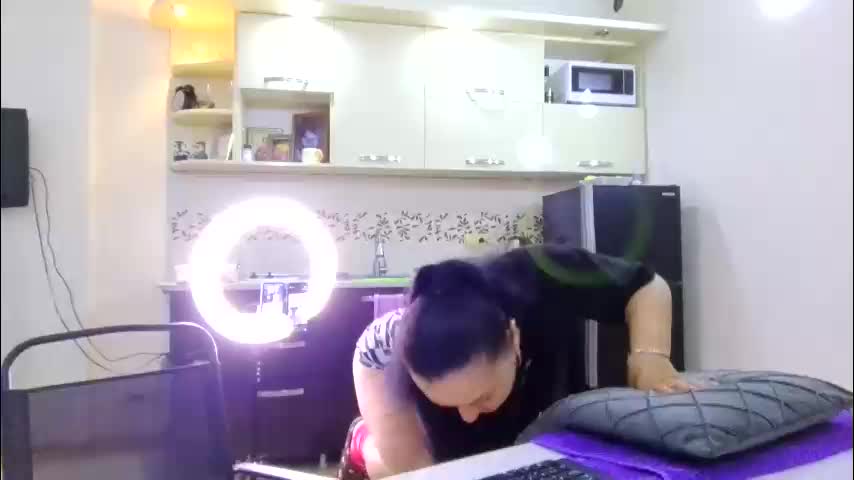 best_ass2000 Live Sex February 1, 2026