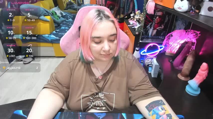 Softie_Sofy Live Sex February 1, 2026