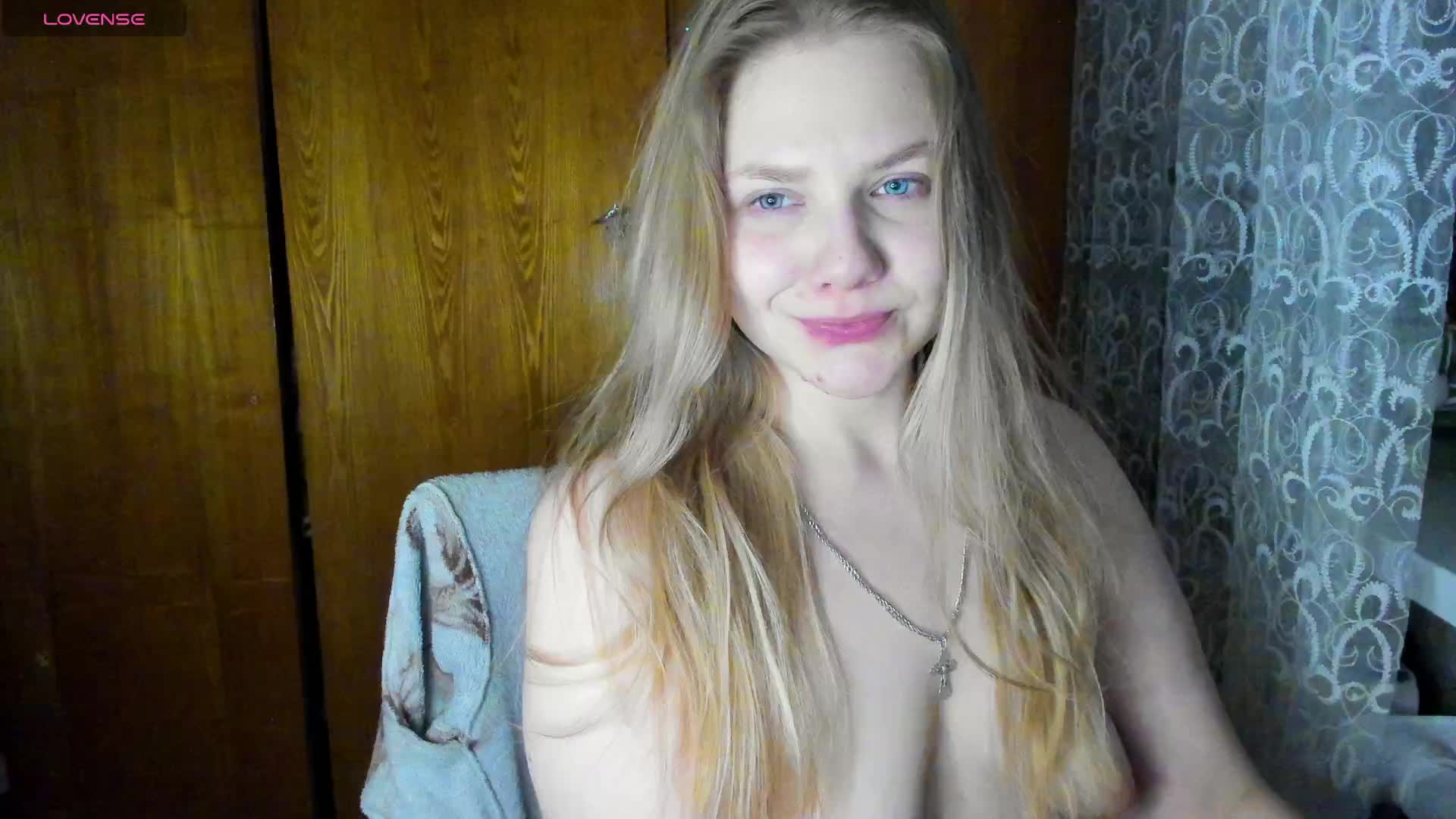 Emma-Frizea Live Sex February 1, 2026