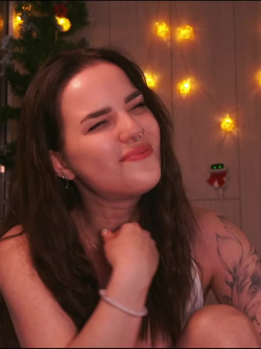 MiniNika Live Sex February 1, 2026