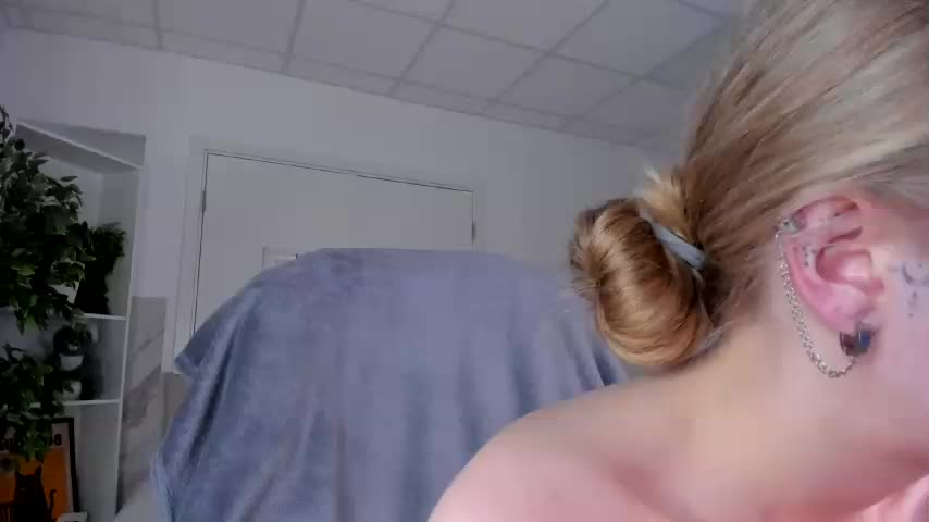 MiaMeowa Live Sex February 1, 2026